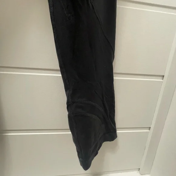 Lululemon Capris - Picture 10 of 10